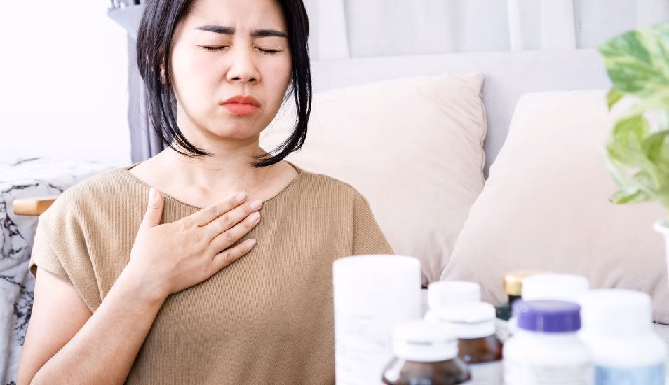 Uống đồ uống chứa lợi khuẩn giàu đường