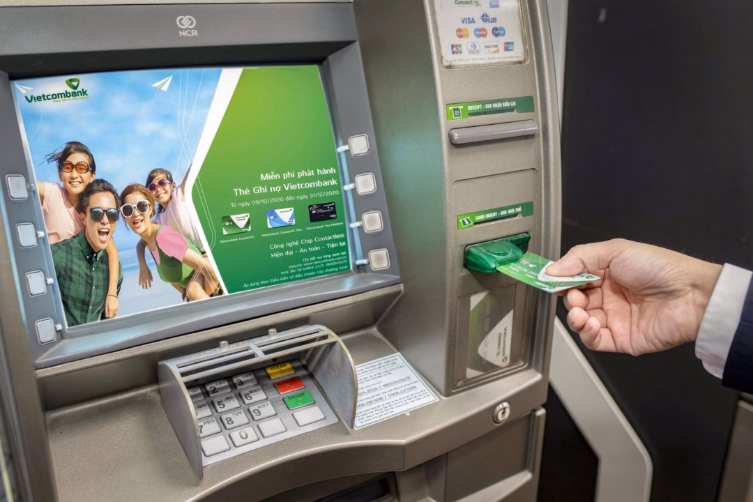 Chuyển đổi thẻ chip Thẻ ATM cũng chính thức bị ngừng giao dịch từ ngày 1/7