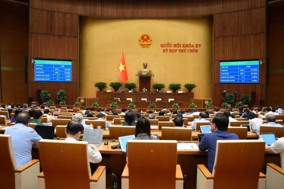 Quang cảnh phiên làm việc sáng 25/6 Quang cảnh phiên làm việc sáng 25/6