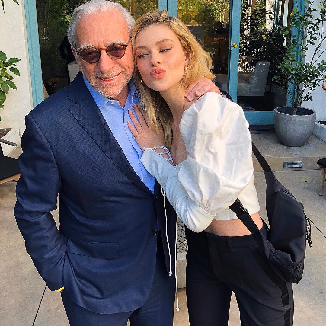 Nicola Peltz có hậu thuẫn từ người cha tỷ phú
