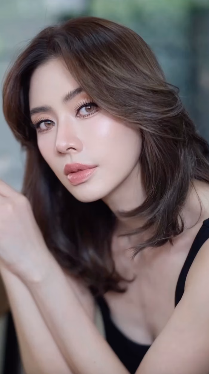 Aey Pornthip hồi phục Nữ diễn viên khoe loạt ảnh xinh đẹp sau thông báo mắc bệnh ung thư phổi giai đoạn đầu.