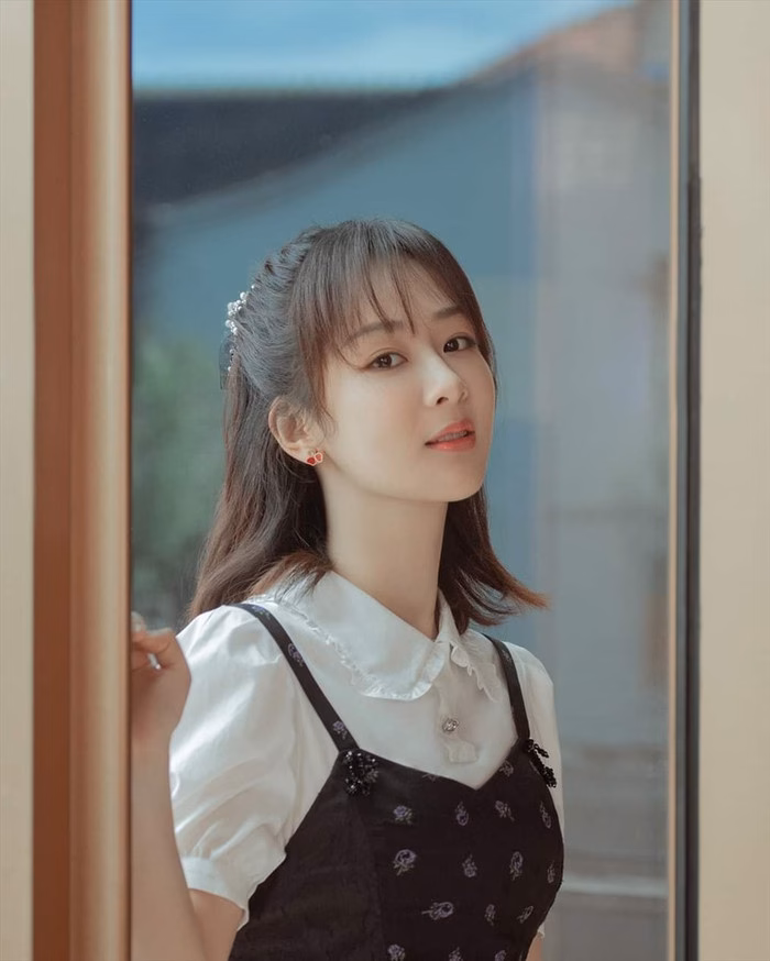 Dương Tử giữ vững phong độ trên Douyin Dương Tử giữ vững phong độ trên Douyin