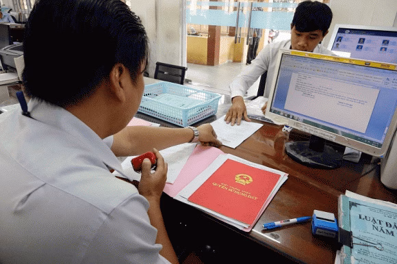 Làm sổ đỏ trước 1/1/2026 để tiết kiệm chi phí Làm sổ đỏ trước 1/1/2026 để tiết kiệm chi phí