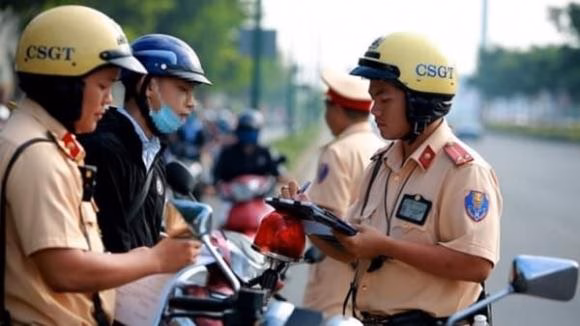 Đổi giấy phép lái xe theo mẫu mới