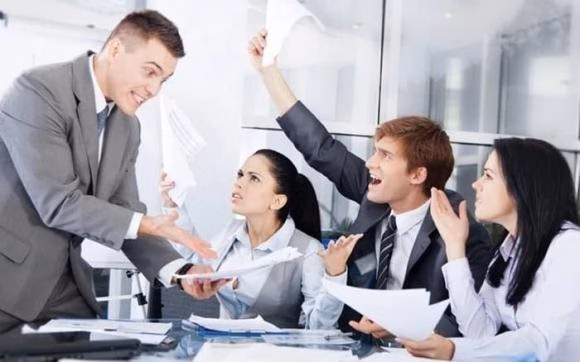 ứng xử khi sếp bắt nạt ứng xử khi sếp bắt nạt