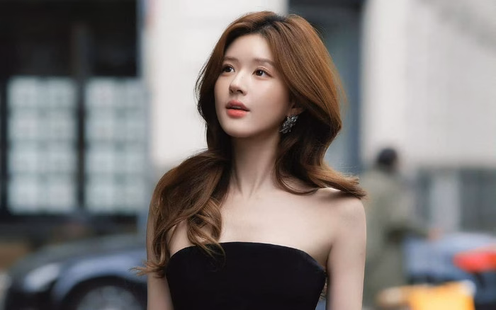 Triệu Lộ Tư là gương mặt trẻ nhưng không thể xem nhẹ trên Douyin Triệu Lộ Tư là gương mặt trẻ nhưng không thể xem nhẹ trên Douyin