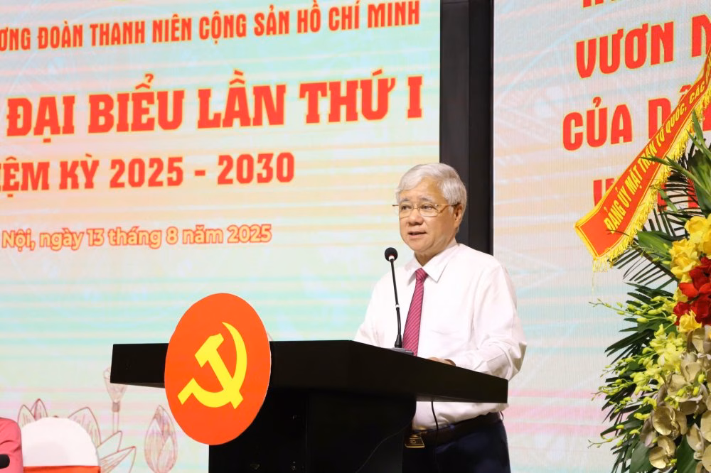 Đoàn viên Đà Nẵng giúp người dân vùng cao tiếp cận dịch vụ công trực tuyến Đóng góp nhiều nhất trí tuệ, sức trẻ xây dựng và bảo vệ Tổ quốc