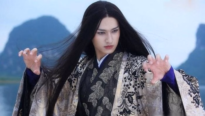 M&atilde; Khả trong vai S&aacute;t Thi&ecirc;n Mạch