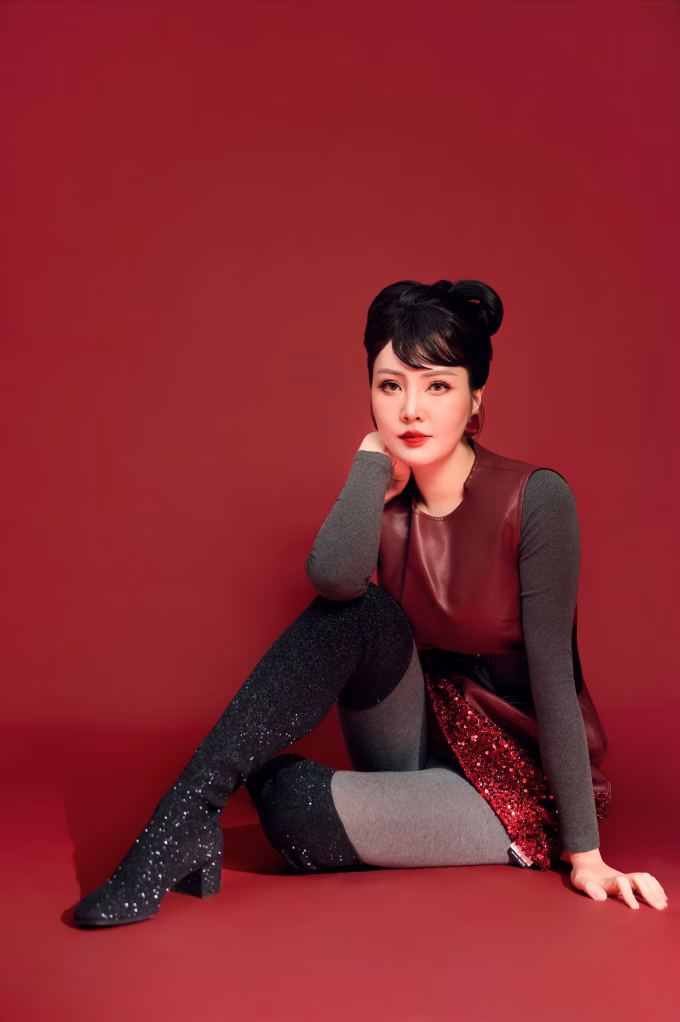 Thụy Vân và bé sau sinh Thụy Vân chăm sóc bé sau sinh, cảm nhận hạnh phúc gia đình