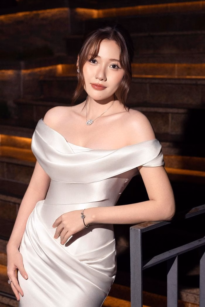 Uyển &Acirc;n tại sự kiện thời trang