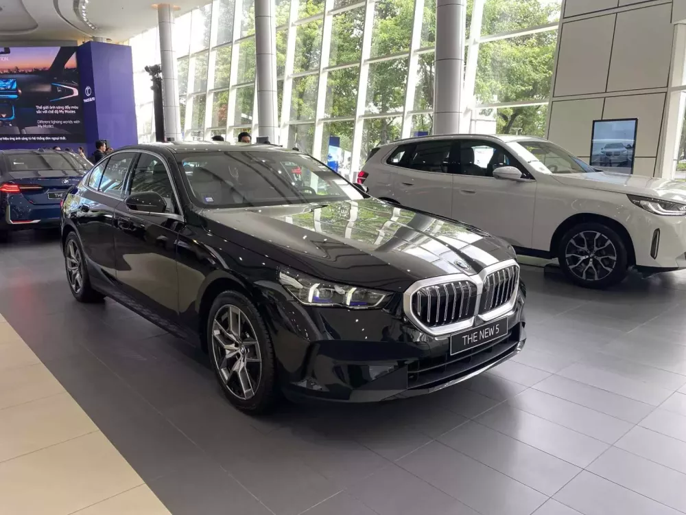 BMW 5-Series 2025 BMW 5-Series 2025
