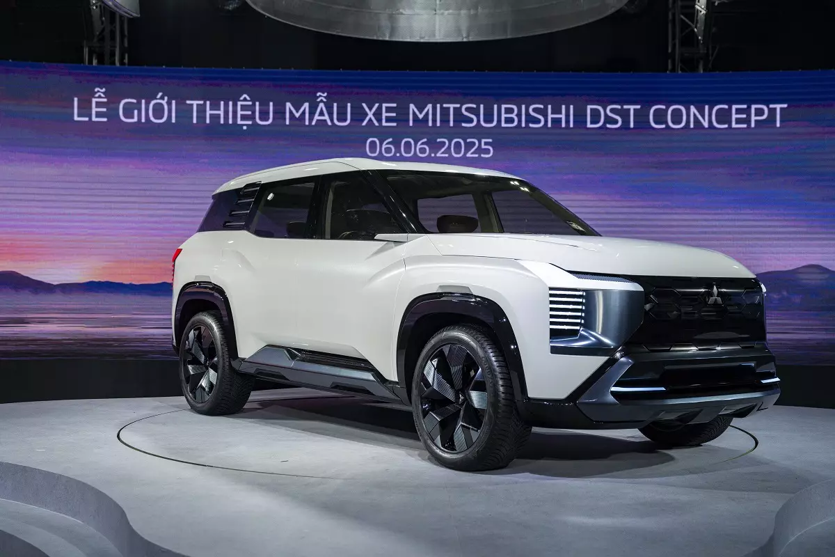 Mitsubishi DST Concept Mitsubishi DST Concept