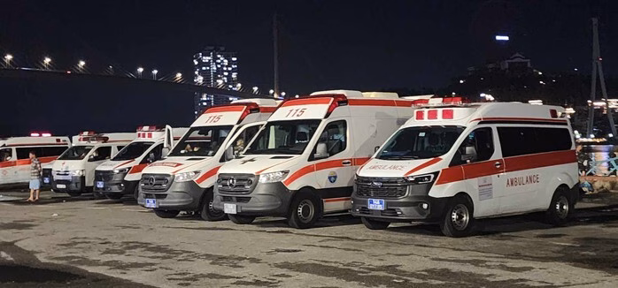 Tàu du lịch lật trên vịnh Hạ Long: 8 người được cứu, tiếp tục tìm kiếm nạn nhân còn lại Cháu H.N.M. kể lại sự việc