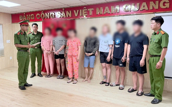 Điều tra mạng lưới spa v&agrave; mại d&acirc;m tại Phố T&acirc;y, TP.HCM