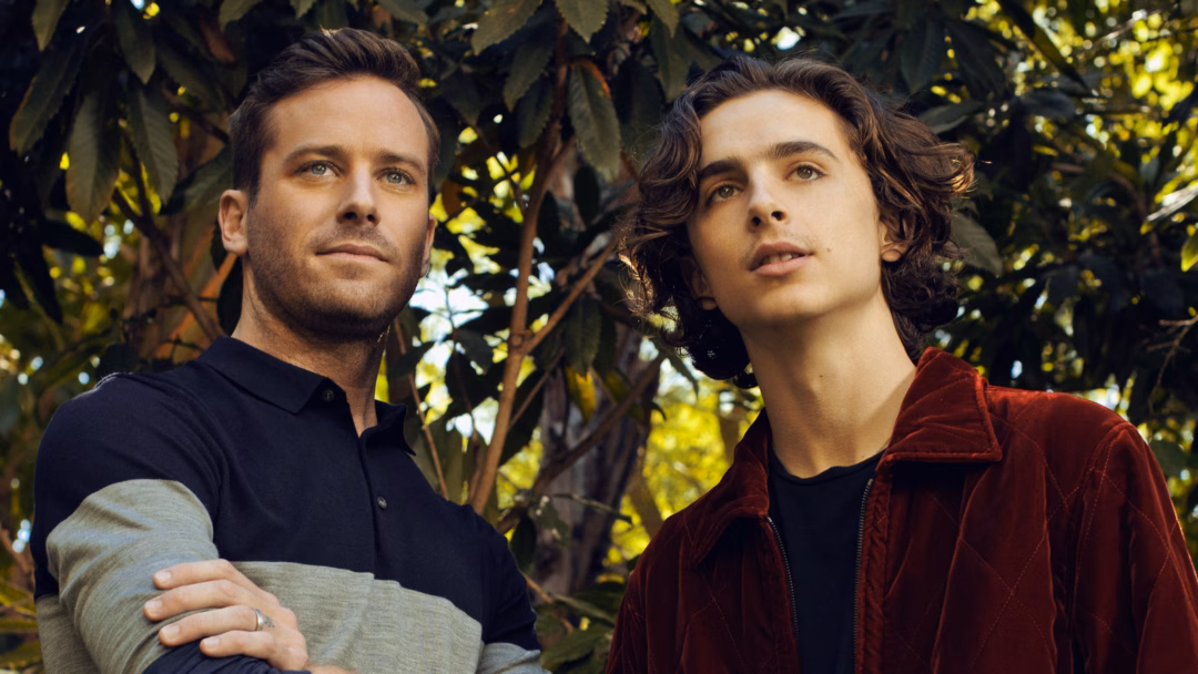 Timothée Chalamet và Armie Hammer trong Call Me By Your Name