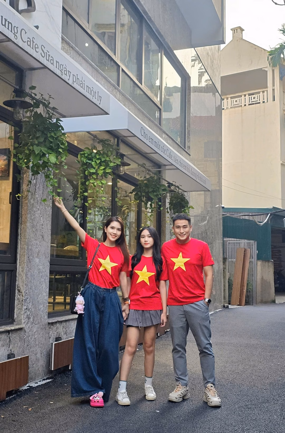 Gia đình hạnh phúc của Minh Tiệp Gia đình Minh Tiệp