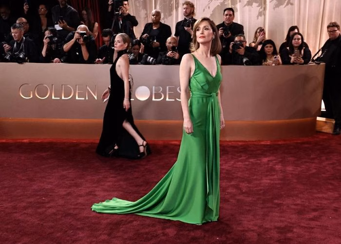 Rose Byrne trong v&aacute;y Chanel