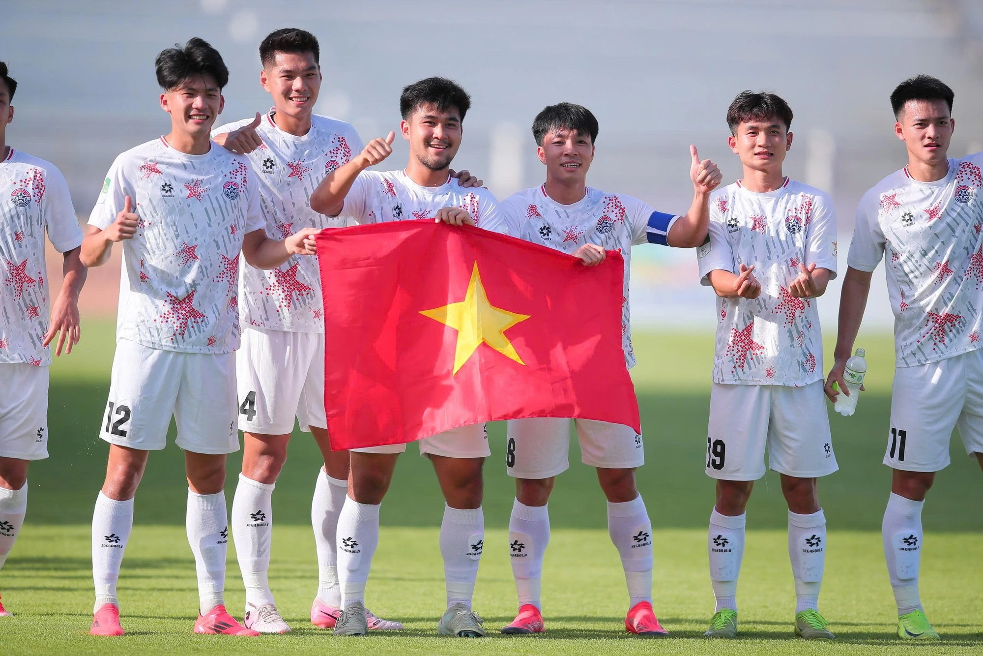 Đội bóng bỏ V-League, đội khác lập tức thay thế Đội PVF-CAND lên hạng