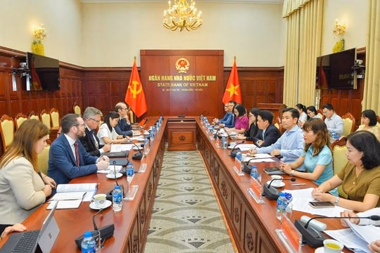 Phó Vụ trưởng Vụ Chính sách tiền tệ được bổ nhiệm Phó Thống đốc Phạm Tiến Dũng tiếp và làm việc với Thị trưởng Khu Tài chính London