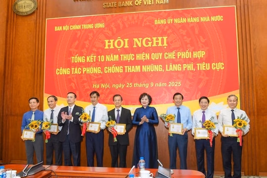 Ngân hàng Nhà nước quyết liệt phòng, chống tham nhũng trước thềm Đại hội Đảng lần thứ XIV Tăng cường phối hợp phòng, chống tham nhũng, lãng phí, tiêu cực trong lĩnh vực ngân hàng