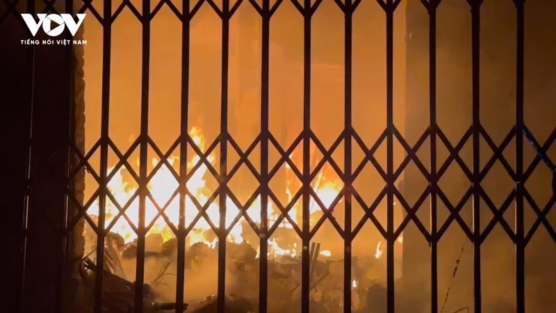 Cháy lớn tại công ty ở Thái Nguyên, giám đốc tử vong