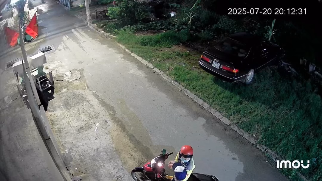 Cựu sinh viên giật vé số của người tàn tật bị công an bắt