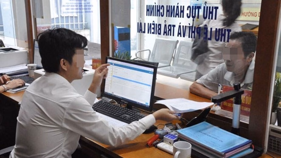 Hà Nội cho phép kéo dài thời gian làm việc của cán bộ không chuyên trách sau sáp nhập