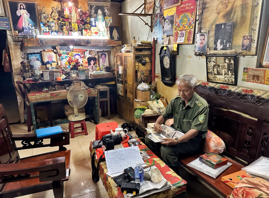 TP.HCM: Ông lão 73 tuổi tìm mẹ ruột cho con gái nuôi trước khi qua đời