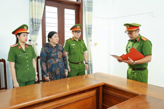 Vay tiền để cờ bạc,  phụ nữ bị tạm giam vì lừa đảo chiếm đoạt hơn 1 tỷ đồng
