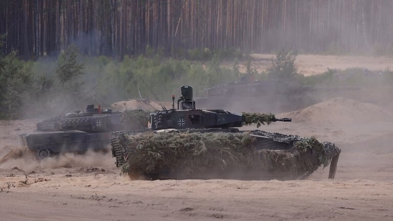 Bộ trưởng Quốc phòng Đức: Lực lượng vũ trang sẵn sàng đối phó nếu Nga tấn công