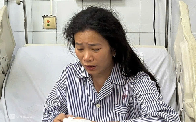 Chị Linh chưa hết bàng hoàng sau tai nạn. Ảnh: Lê Tân