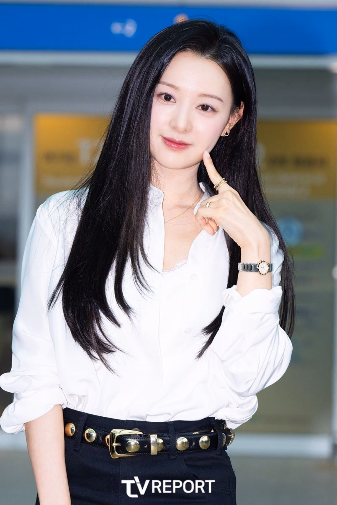 Nữ diễn viên Hàn tiết lộ bí quyết da trắng mịn, căng collagen nhờ uống nước luộc 1 loại rau quen thuộc