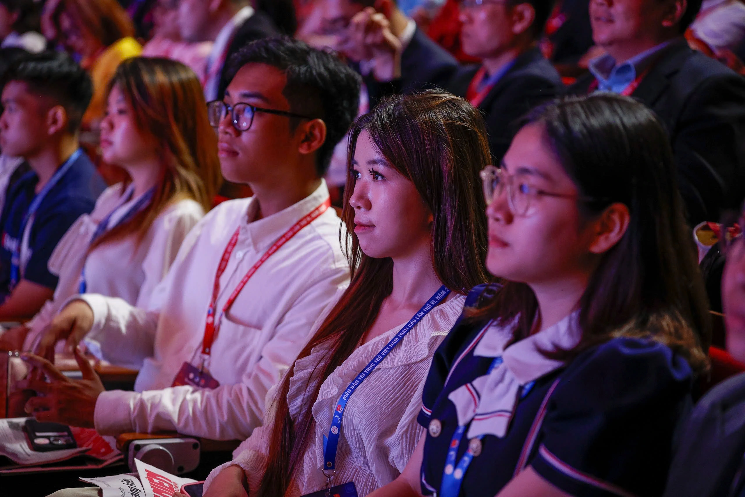 Vai trò của trí thức trẻ trong sự phát triển của đất nước Các trí thức trẻ Việt Nam toàn cầu về tham dự diễn đàn