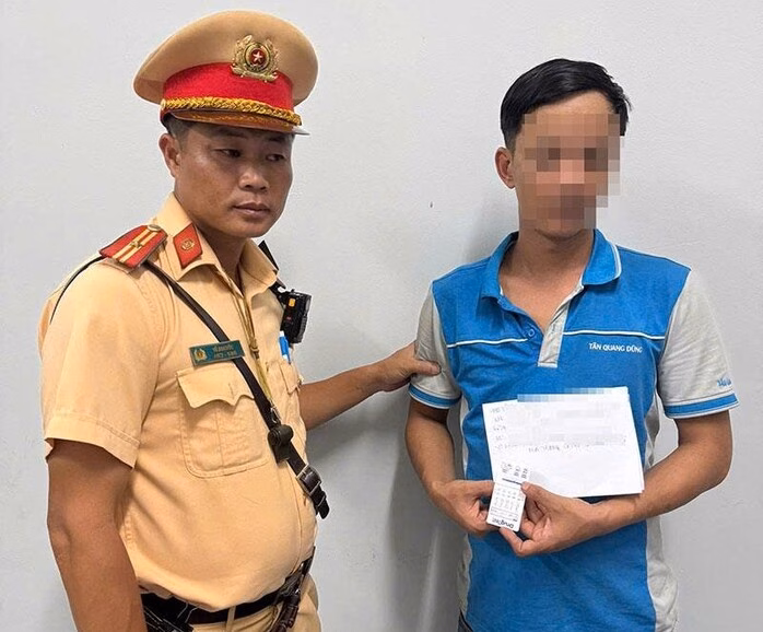 Tài xế dương tính với ma túy điều khiển xe khách từ Quảng Trị đi Vũng Tàu