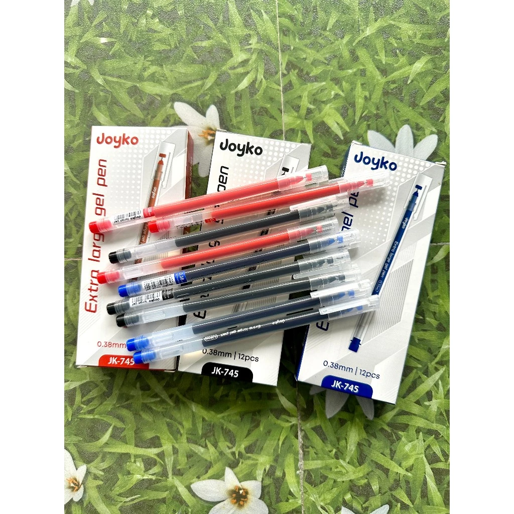 Tôi đã mua bút gel về nhưng ngòi 0.38mm có thực sự phù hợp với người viết nhỏ?