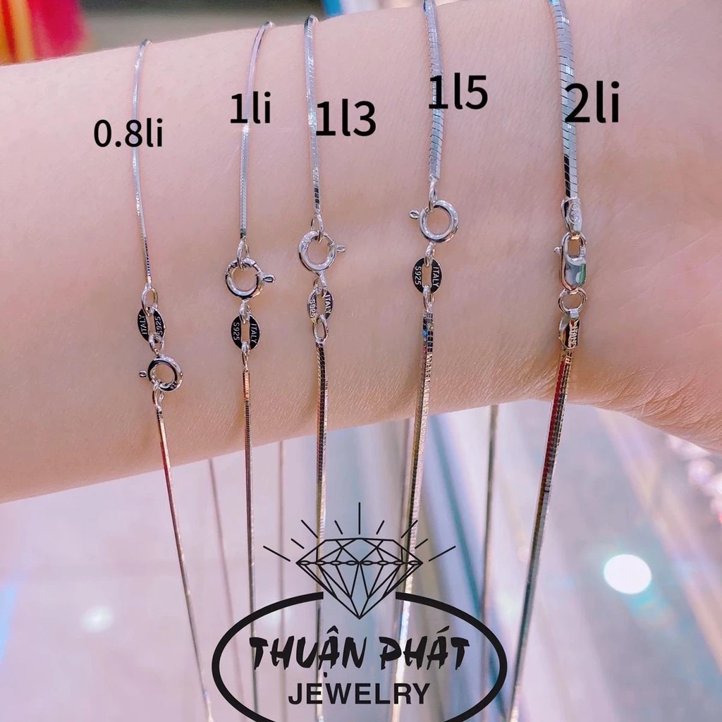 Dây chuyền bạc unisex – Lựa chọn tinh tế hay sự mạo hiểm không đáng có?