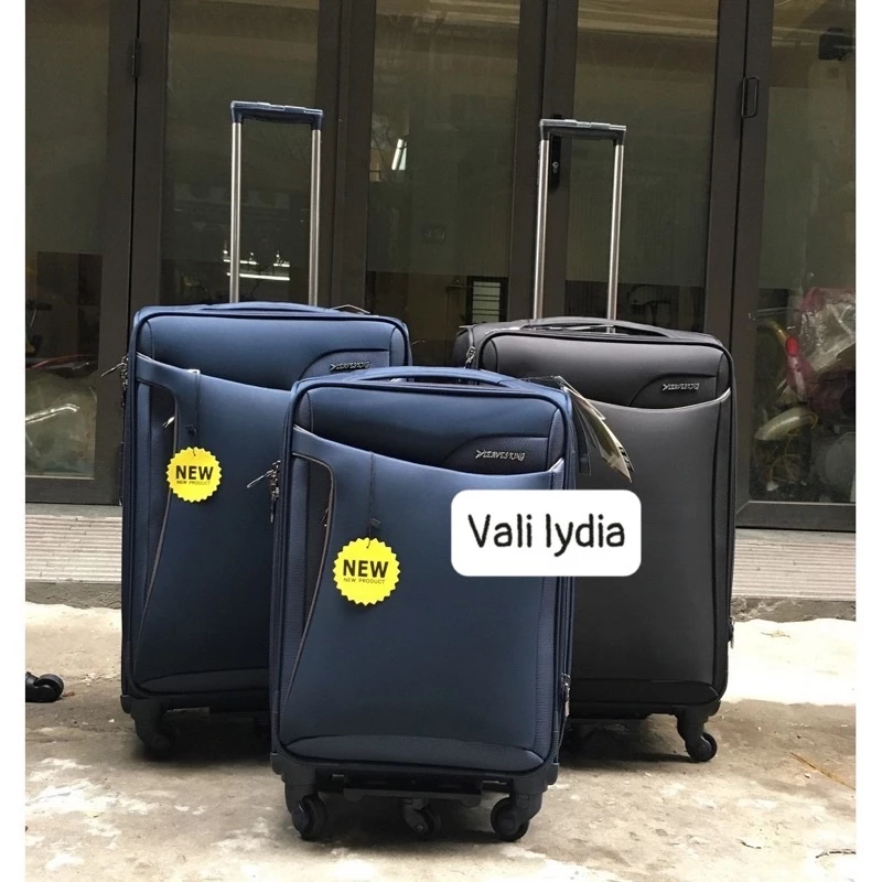 Khi đi du lịch nên chọn vali vải hay vali cứng để không bị hỏng? Tôi đã học được gì từ chiếc vali Leavesking của mình