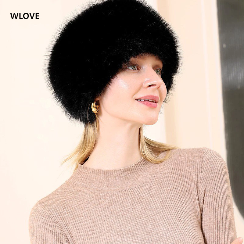 Mũ len dày dành cho nữ có thực sự giữ ấm khi du lịch mùa đông?