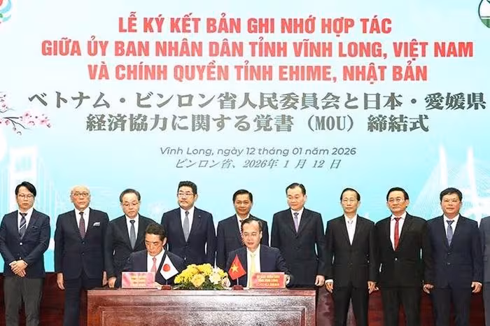Vĩnh Long và Ehime (Nhật Bản) ký kết Bản ghi nhớ hợp tác kinh tế