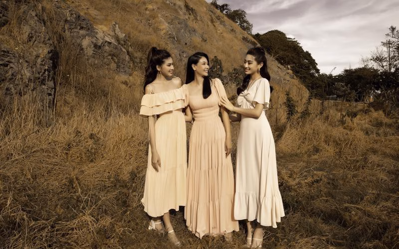 Outfit cho chị em mệnh Thổ Outfit cho chị em mệnh Thổ