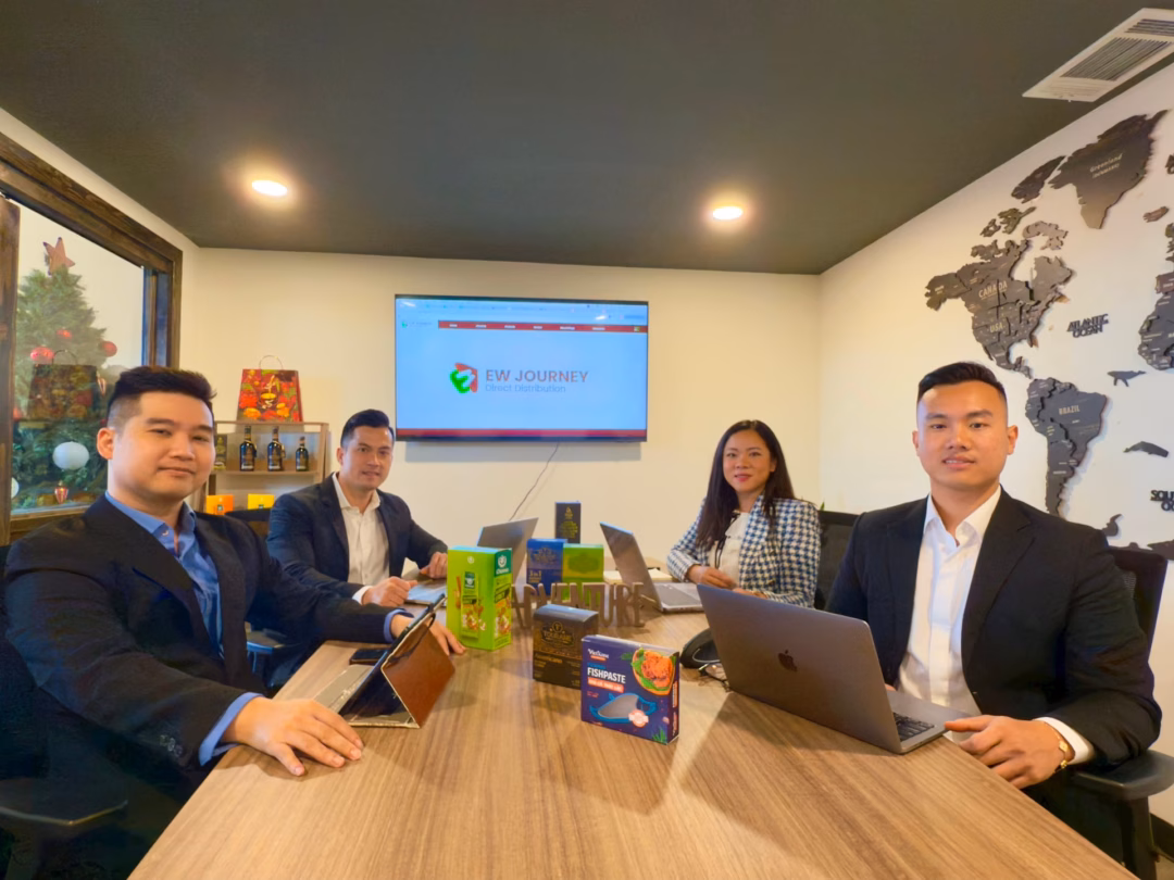 Nữ CEO EWJ Distribution Nữ CEO EWJ Distribution