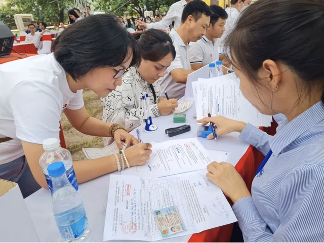 Công chứng điện tử: Tiện lợi và bảo mật Công chứng điện tử