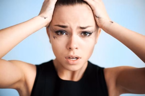 Kẻ mắt quá dày
