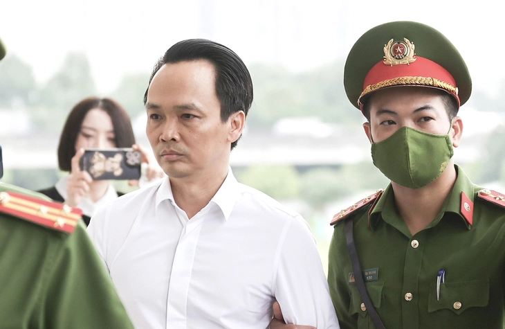 Các bị cáo khác