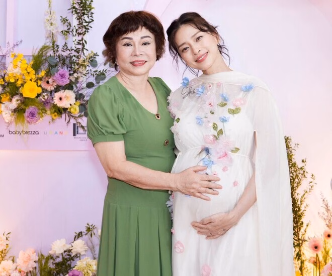 Ngô Thanh Vân chuẩn bị đón thiên thần nhỏ, hứa làm mẹ nhiều hơn một lần Huy Trần luôn đồng hành cùng vợ trong quá trình cô mang thai.