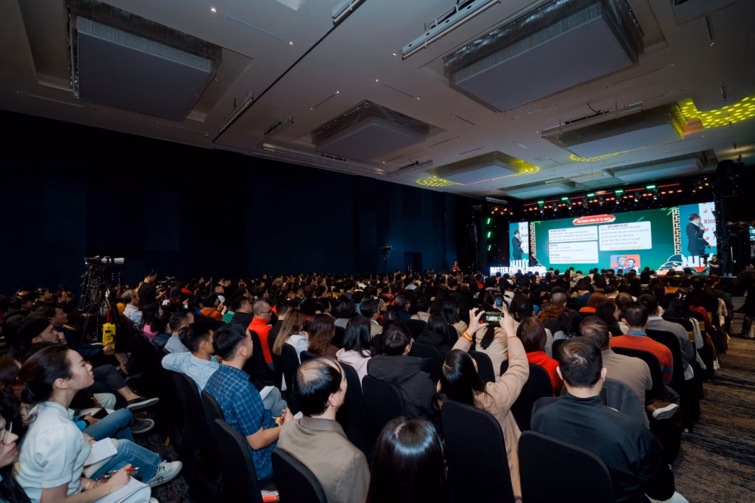 Tối ưu kh&ocirc;ng gian l&agrave;m việc theo c&aacute;c nguy&ecirc;n tắc khoa học đang được chuy&ecirc;n gia Ph&ugrave;ng Phương xem l&agrave; &lsquo;ch&igrave;a kh&oacute;a&rsquo; gi&uacute;p doanh nghiệp tăng tốc năm 2026