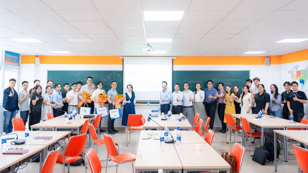 [Video] HUTECH kết nối học thuật và phát triển nghiên cứu liên ngành tại Hội thảo “Scientific Machine Learning” 35