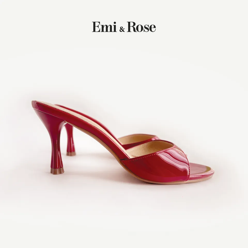 Làm thế nào để chọn guốc cao gót phù hợp để không bị đau chân sau cả ngày dài?