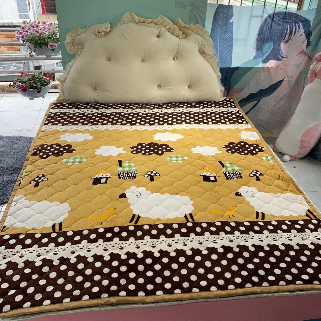 Làm thế nào để chọn thảm lông cừu trải giường phù hợp cho giấc ngủ ngon?