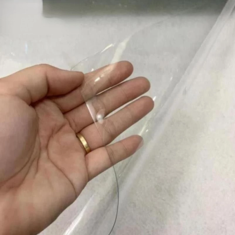 Khi dùng màng nhựa PVC làm rèm lạnh, bạn có biết bí quyết lắp đặt để không bị rách trong 1 tháng?